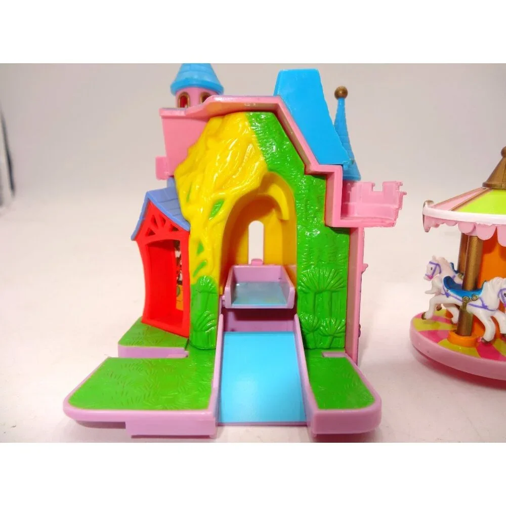 Disney Carousel Magic‎ Kingdom Polly Pocket Bluebird and Castle Splash Mountain